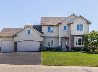 9091 Glenborough Dr, Elko New Market, MN 55020