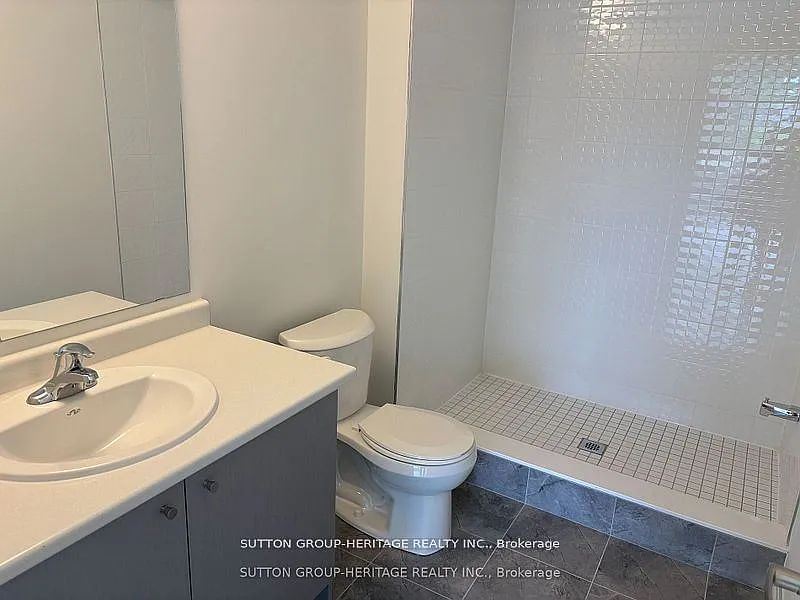 4 bed, $2,950 — Photo 3