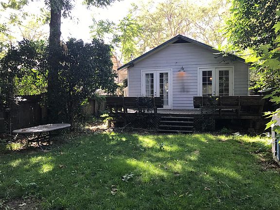 3rd image of 2455 41st St
