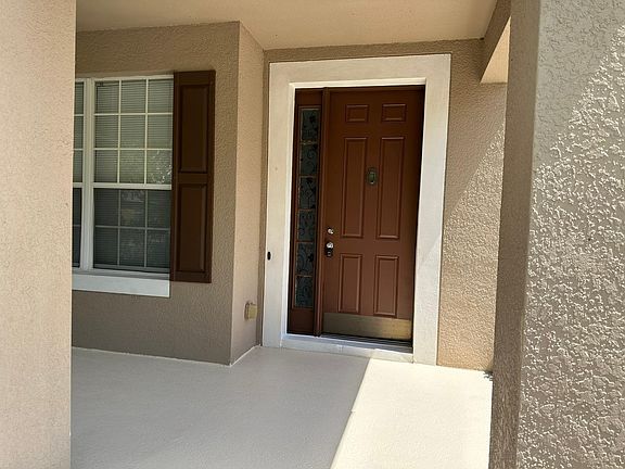 2nd image of 2211 Pine Oaks Trl