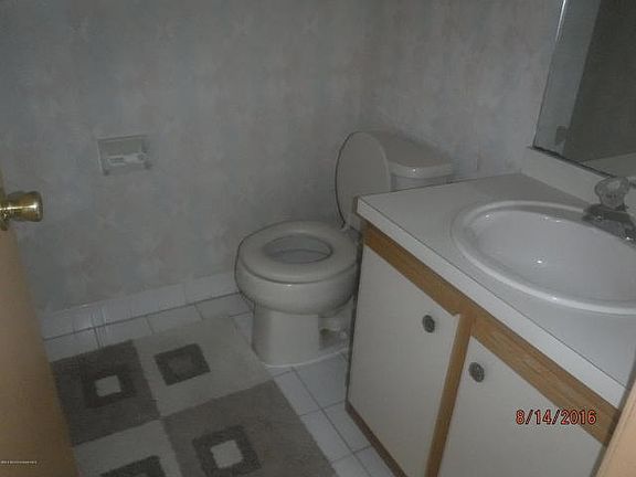 21634680_4