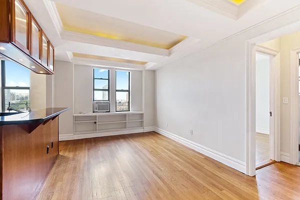 Sold by Keller Williams City Views Realty | media 17