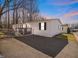 10 Draper Cir, Stafford, VA 22554