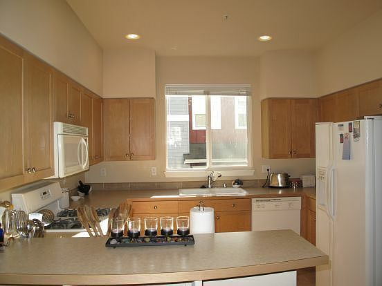 5th image of 9076 161st Ct NE #2505