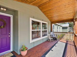 16797 Sun Country Dr, Bend, OR 97707