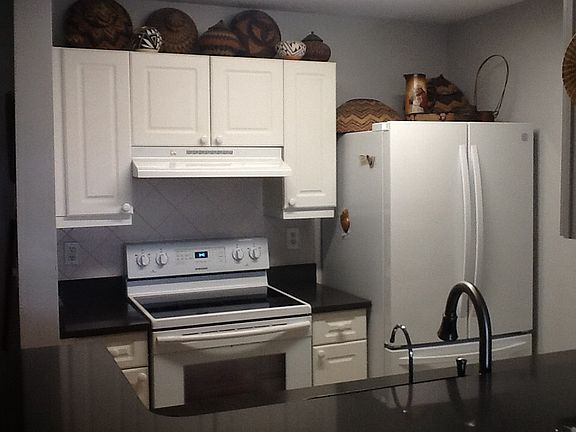 2nd image of 80 Paddle Boat Ln APT 704