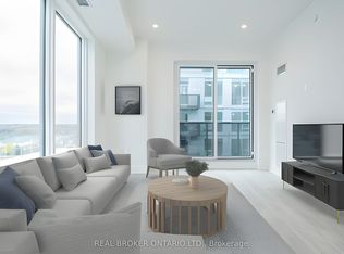 2450 Old Bronte Rd #516, Oakville, ON L6M 4J2