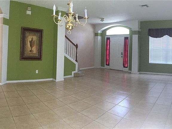 2nd image of 8004 King Palm Cir