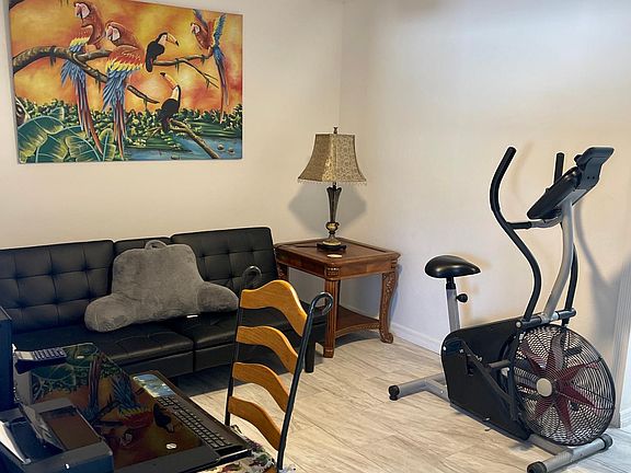 3rd image of 6715 N Armenia Ave APT 3