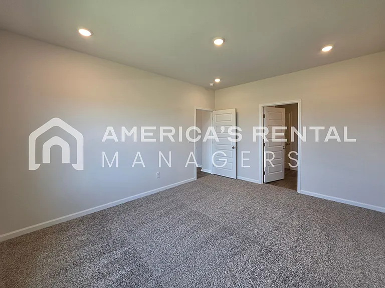 177 Keller Dr — Photo 41