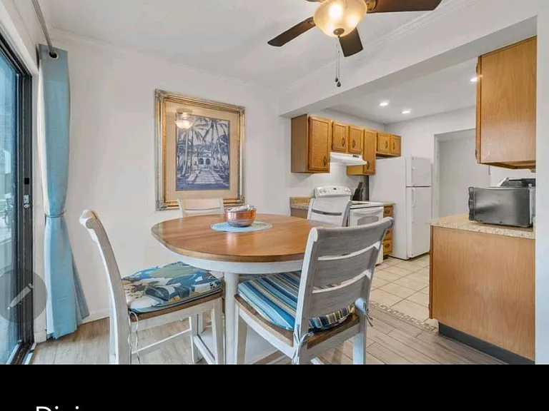101 Sandpiper Bay #1B — Photo 7
