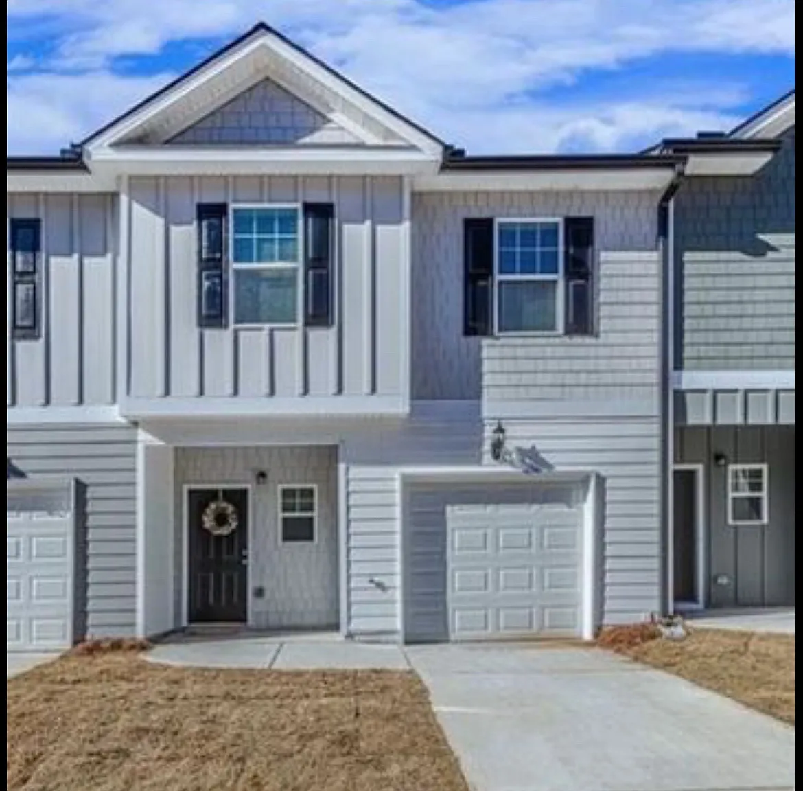 3 bed, 2.5 bath, 1500 sqft, $2,000 — Photo 1