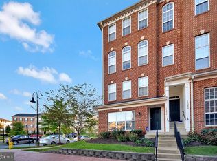 15292 Rosemont Manor Dr, Haymarket, VA 20169