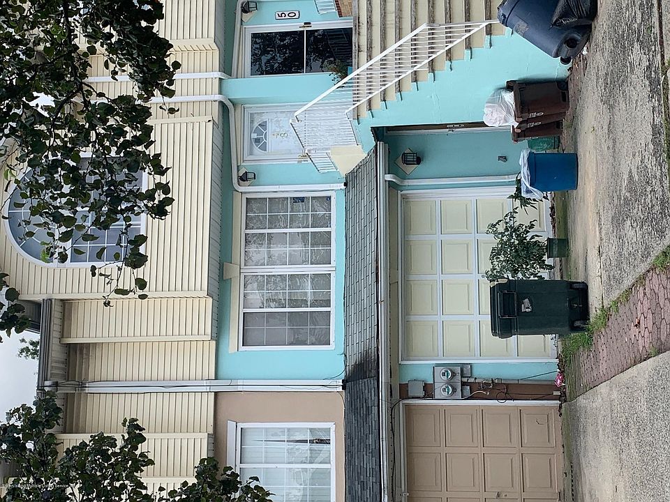 1st image of 48 Ludwig Ln