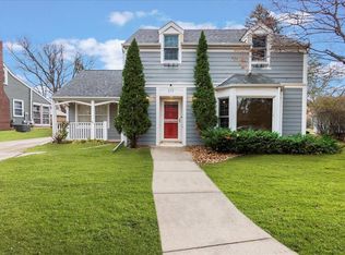 619 10th St SW, Willmar, MN 56201