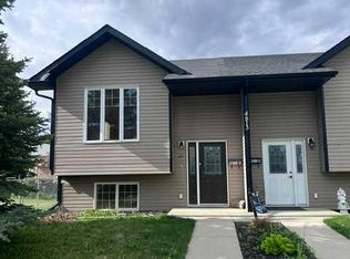 4813 N 49th St W #A, Olds, AB T4H0B3