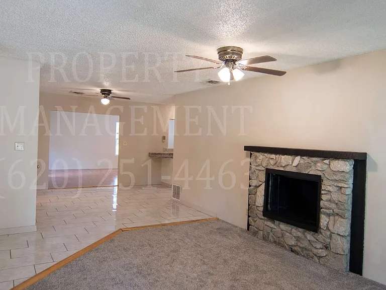 204 Edgewood Dr — Photo 8