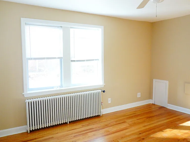 8520 Greenwood Ave — Photo 20