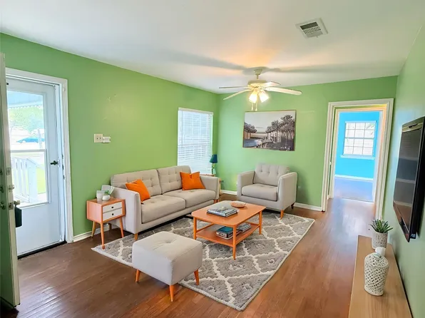 11827 Gaston Pkwy, Dallas, TX 75218