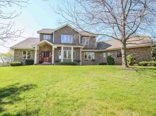 10 Gray Fox Cir, Madison, WI 53717