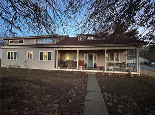 601 Main St, Dearborn, MO 64439