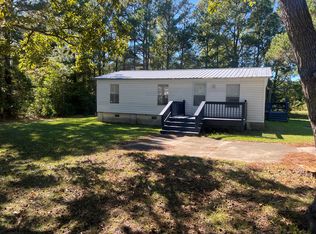 124 Woodbrook Dr, Midway Park, NC 28544