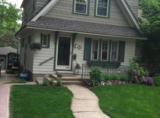 809 Forestdale Rd, Royal Oak, MI 48067