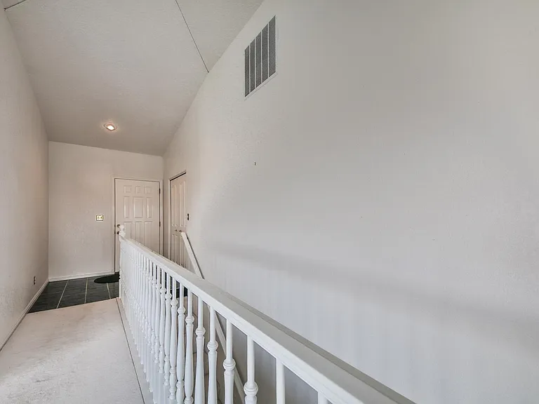 824 W Hampton Rd — Photo 12