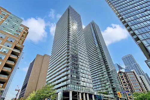 37 Grosvenor St Photo 1