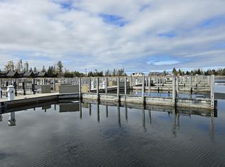 902 Boat Club Dr, Cheboygan, MI 49721