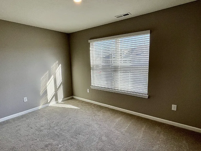 2834 Maricopa Blvd — Photo 3