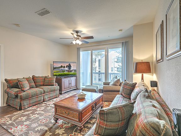 4th image of 60 Fenwick Hall Aly APT 623