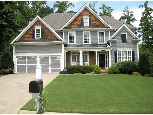 4240 High Gables E photo 1