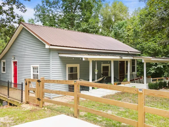 135 County Road 194, Clanton, AL 35046