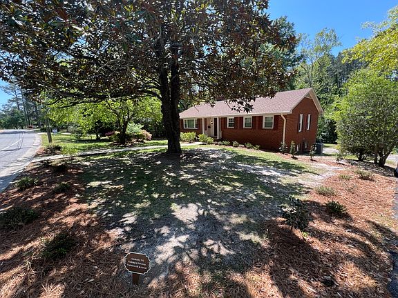view from front corner of shared driveway