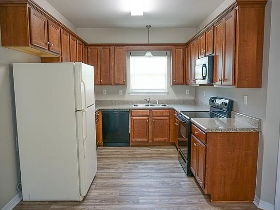4th image of 4885 Catahoula Dr
