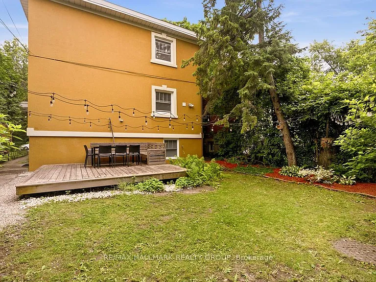 34 Lavergne St #3 — Photo 23