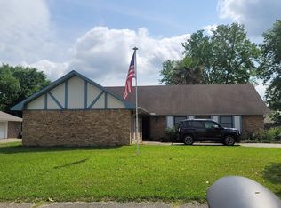 5227 Bluewater Dr, Baton Rouge, LA 70817