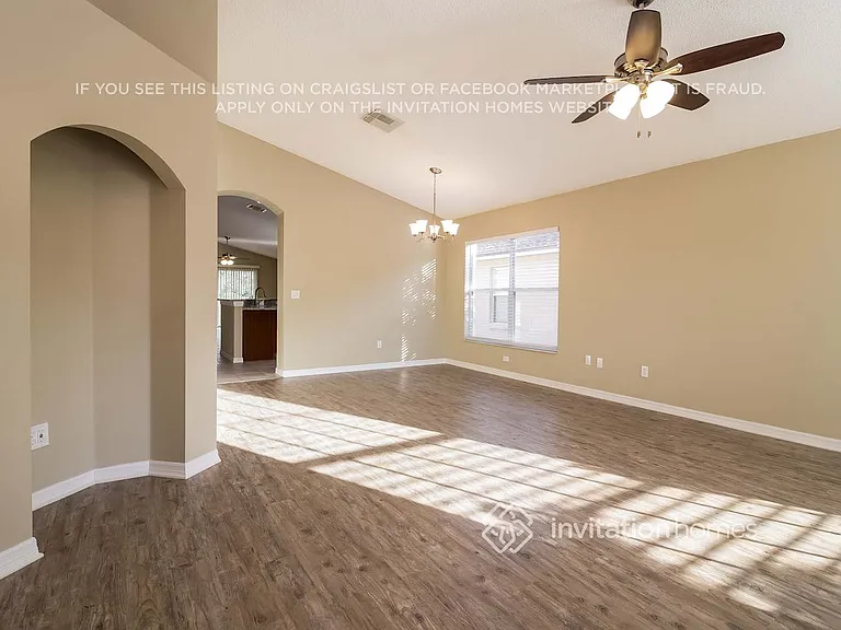 9413 Southern Garden Cir — Photo 6