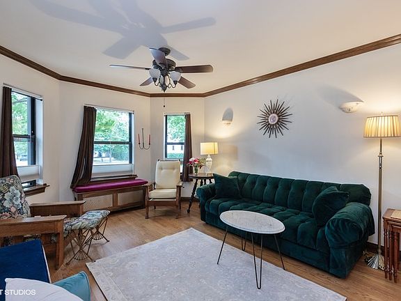 2nd image of 842 S Wesley Ave APT 1