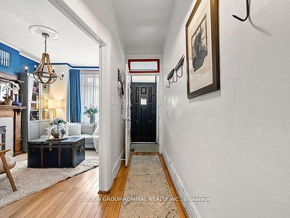 3rd image of 40 Claremont St