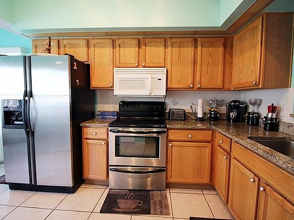4th image of 1028 Florida Pkwy