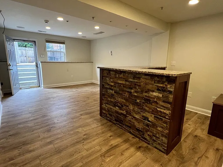 10016 Greenspire Way — Photo 26