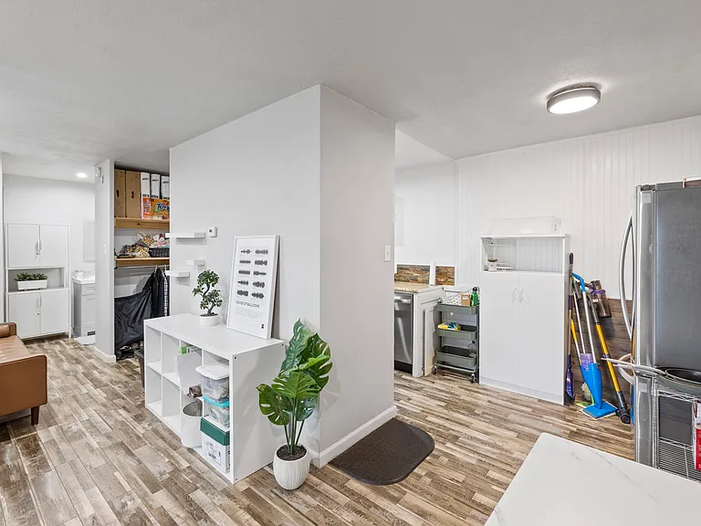 900 Saturn Dr #807 — Photo 12