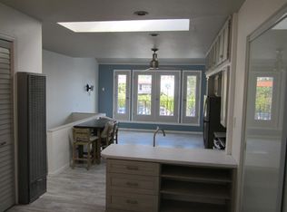 428 State St, Santa Barbara, CA 93101