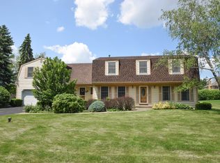 4N358 7th Ave, Addison, IL 60101