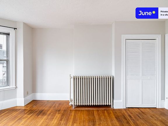 5th image of 88 Glen St #A