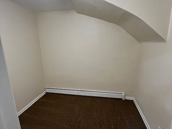 5th image of 3122 Oak Park