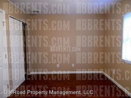 5th image of 2205 Brentwood St