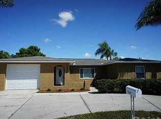 10230 Old Orchard Ln, Port Richey, FL 34668